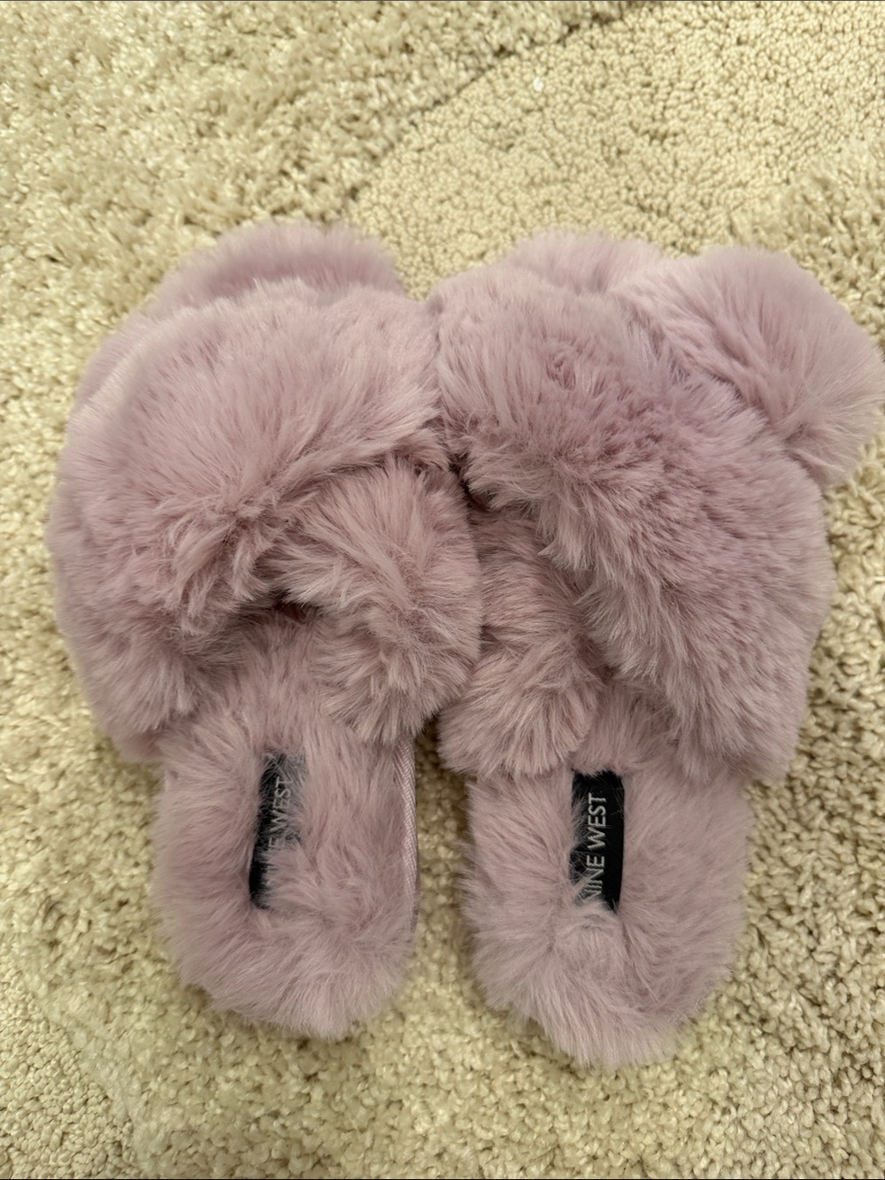 Nine West Plush Mauve Cross-Band Fuzzy Slippers Size 7-8